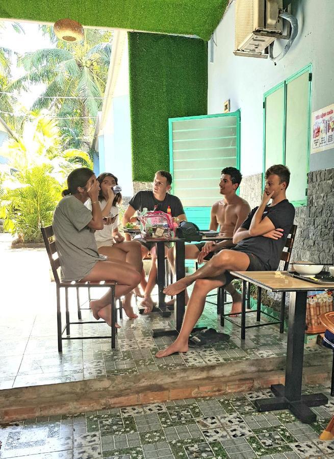 Ruby Phu Quoc Hostel Exterior photo